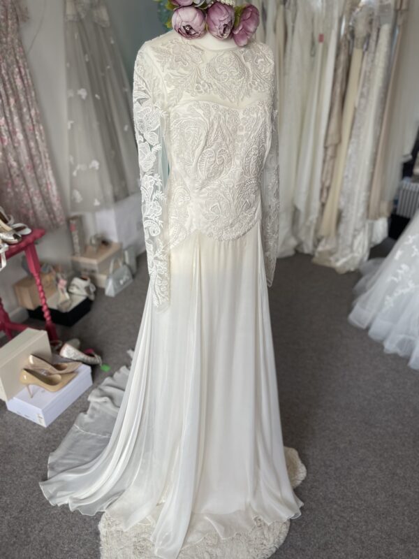 Temperley Wedding Gown UK12 - Image 3