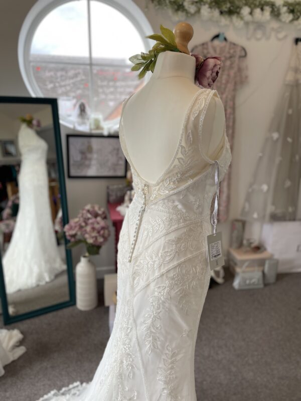 Wed 2 Be beaded Bridal Dress - Image 9