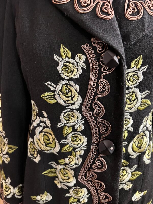 Max Mara Embroidered coat UK10 - Image 2