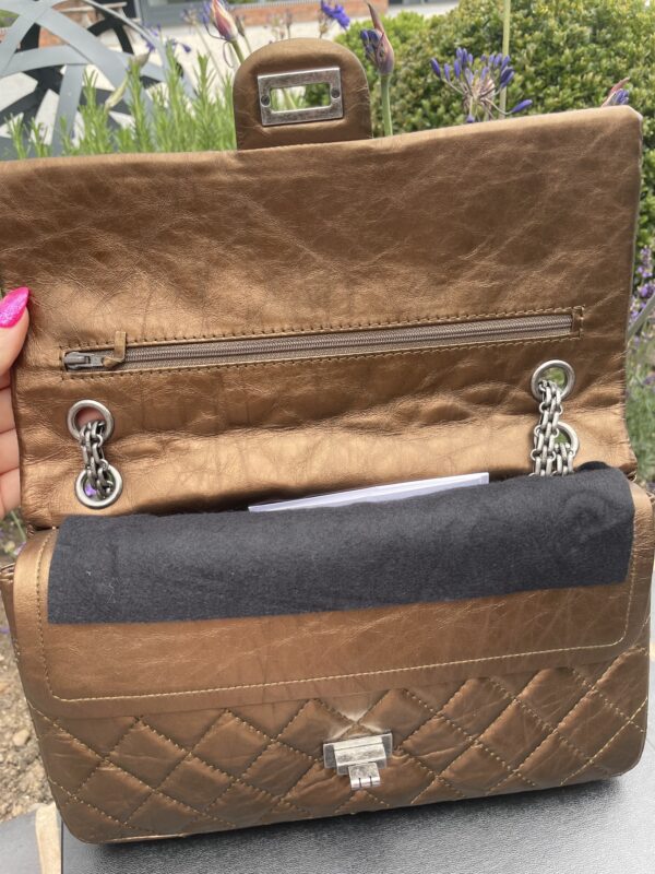Chanel 2.55 Reissue Bronze - Image 5