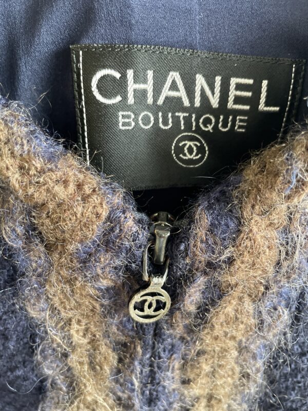 Chanel Tweed Jacket uk12/14 - Image 3